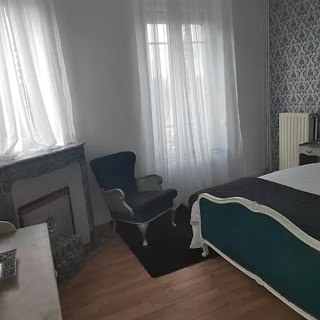 Maison Charmante *
